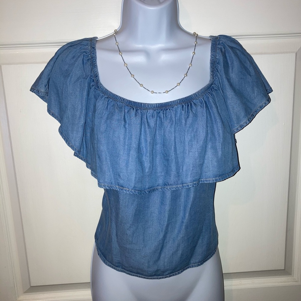 Haute Monde Ruffle Top, Size Medium, Blue. - Picture 5 of 12